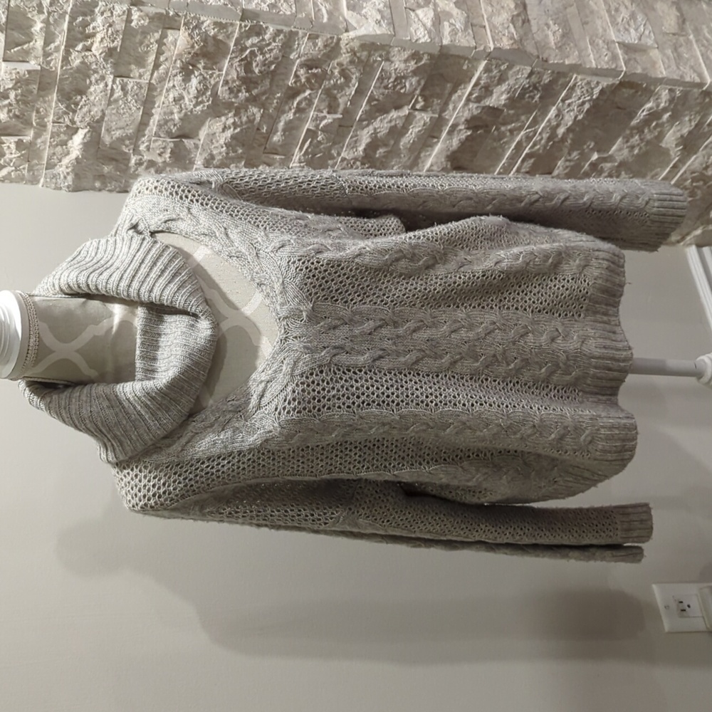 Urban outfitters grey knit vneck cable knit sweater with open turtle neck